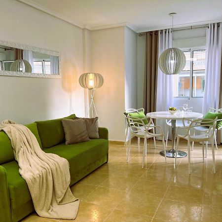 Holiday Suite Fragata ตอร์เรเวียคา ภายนอก รูปภาพ