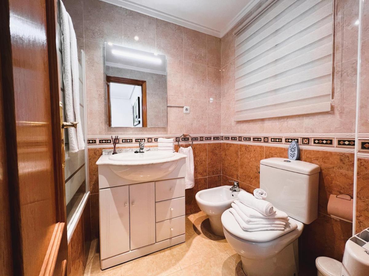Holiday Suite Fragata ตอร์เรเวียคา ภายนอก รูปภาพ