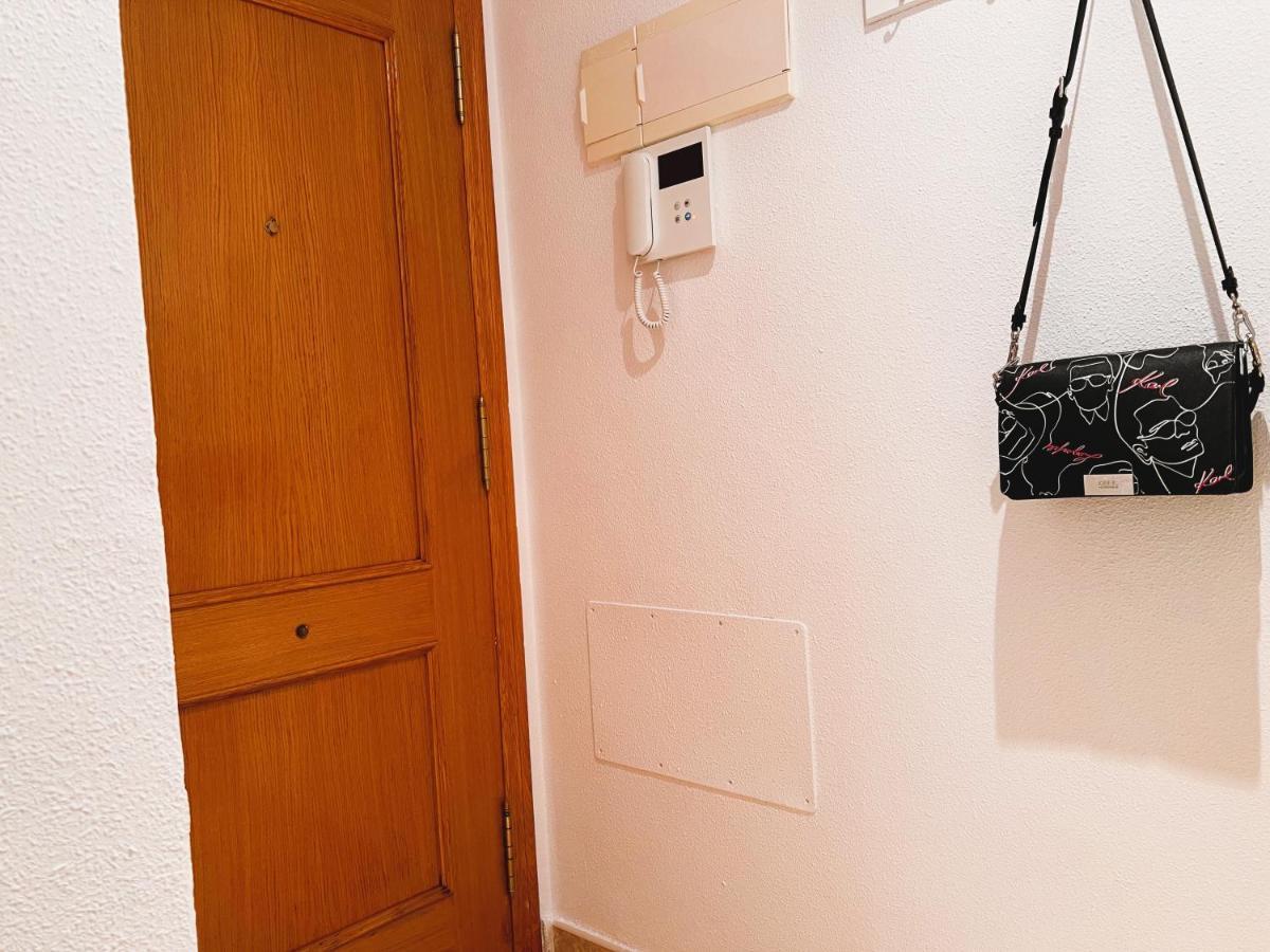 Holiday Suite Fragata ตอร์เรเวียคา ภายนอก รูปภาพ