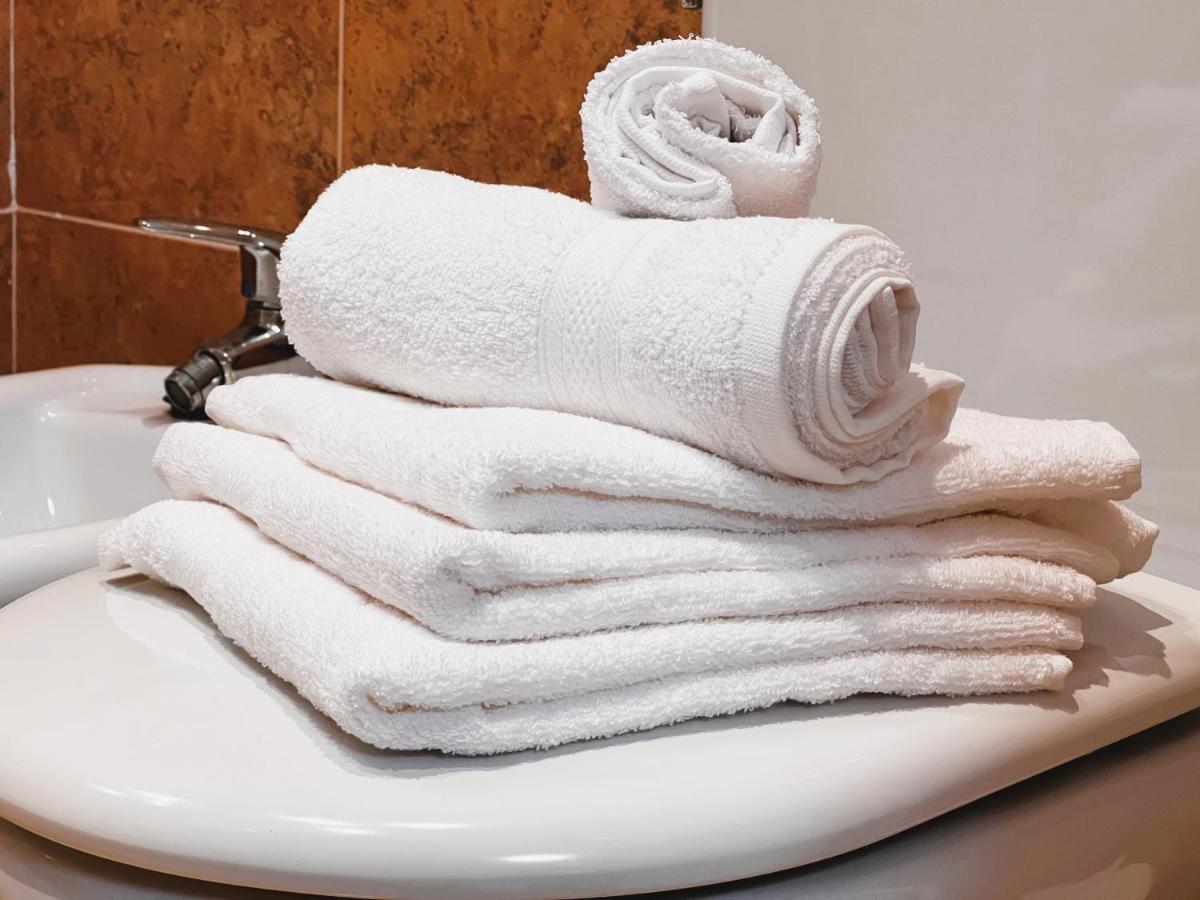 Holiday Suite Fragata ตอร์เรเวียคา ภายนอก รูปภาพ