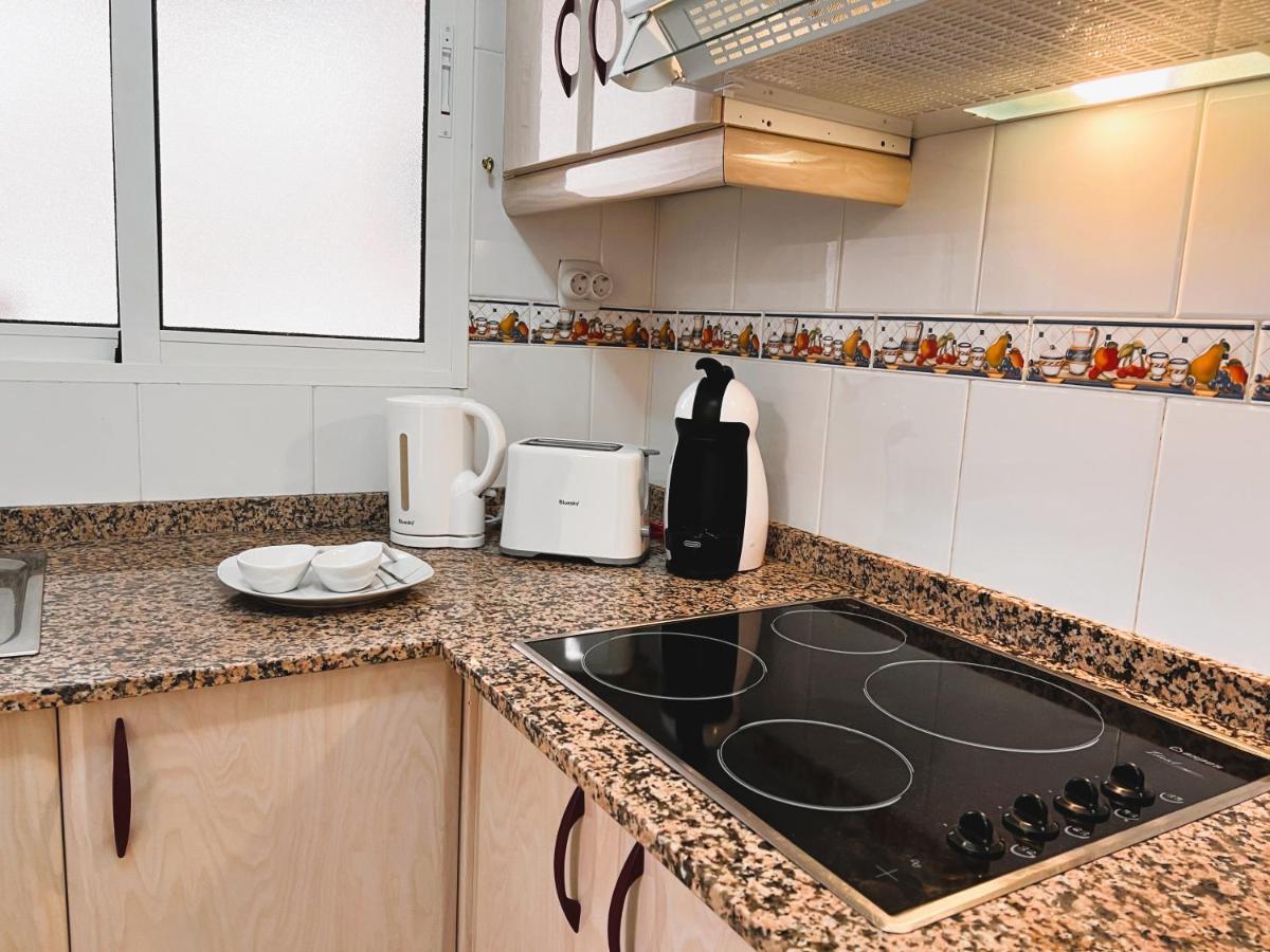Holiday Suite Fragata ตอร์เรเวียคา ภายนอก รูปภาพ